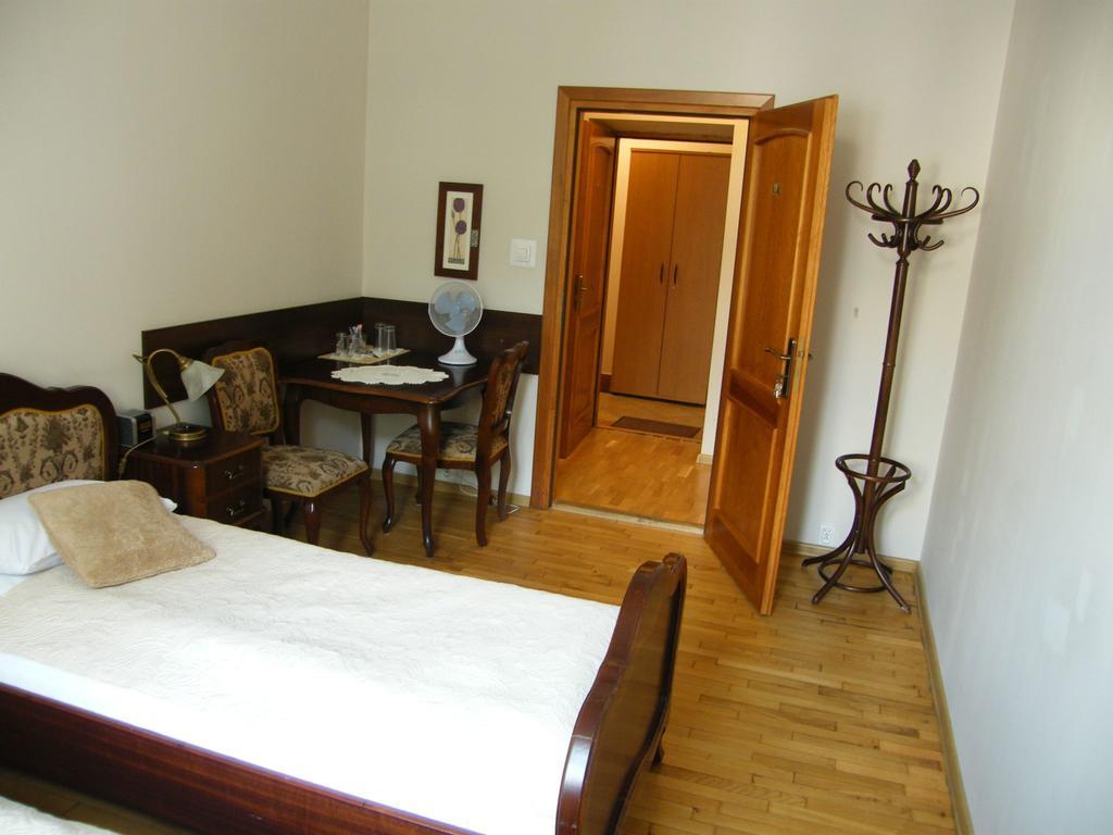 Apartamenty Kajzer クラクフ 部屋 写真