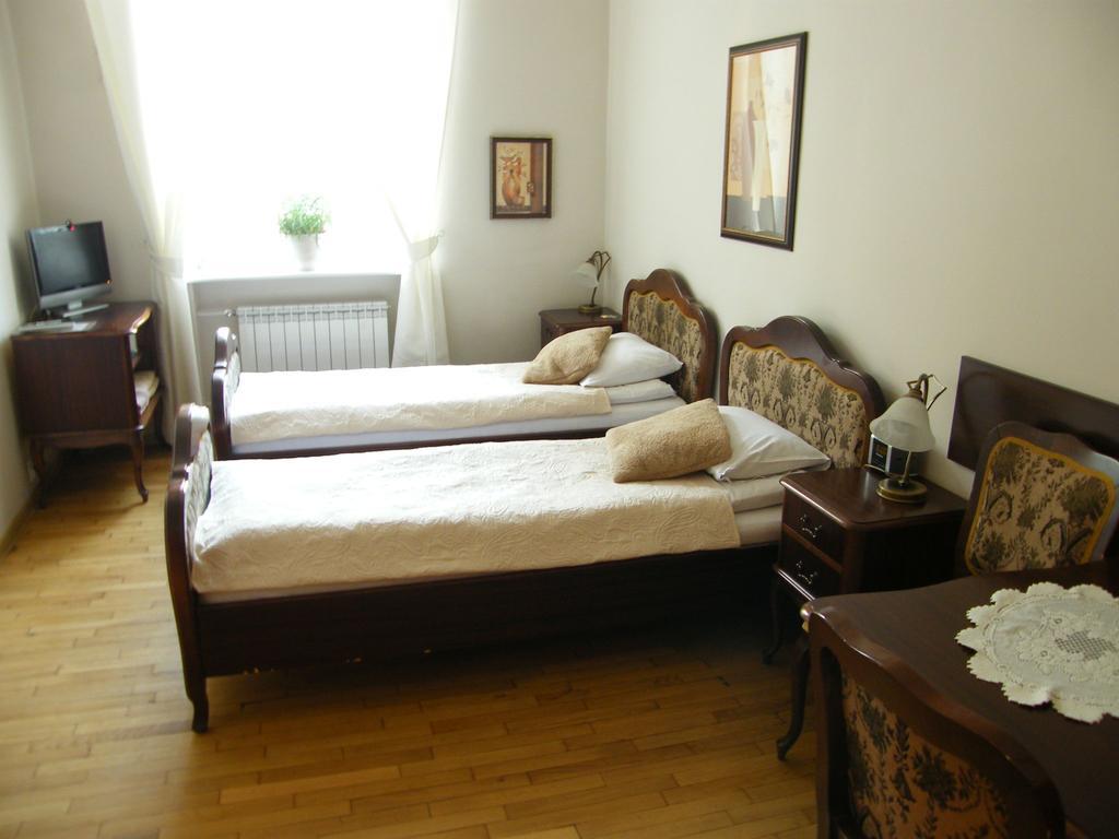 Apartamenty Kajzer クラクフ 部屋 写真