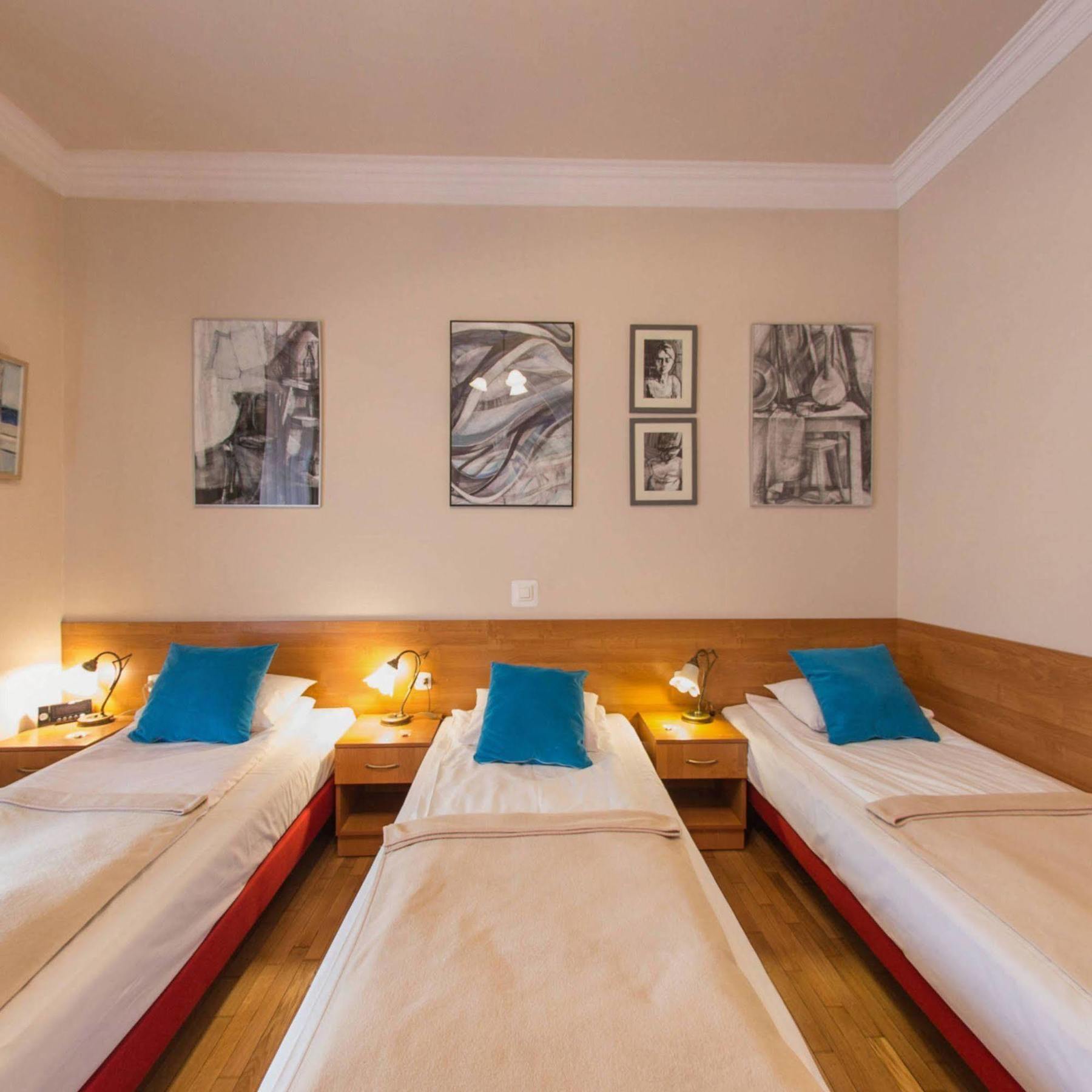 Apartamenty Kajzer クラクフ エクステリア 写真