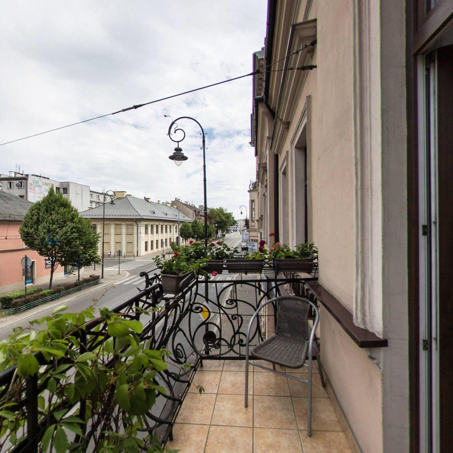 Apartamenty Kajzer クラクフ エクステリア 写真